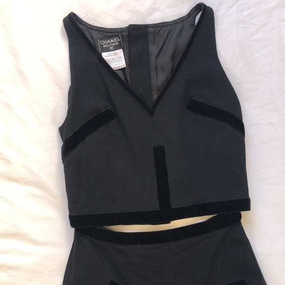 Chanel vintage skirt with velvet details - Picture 10 of 13